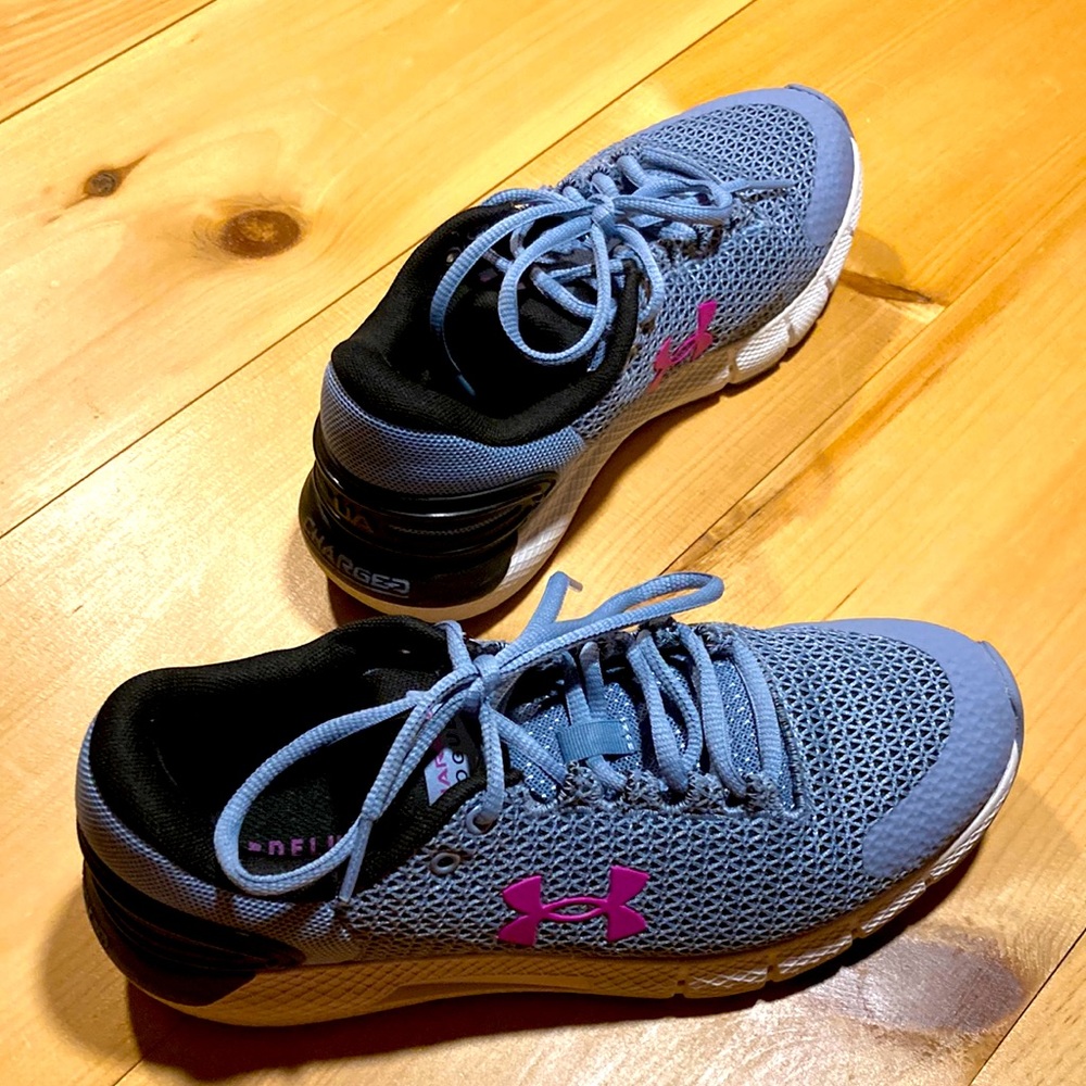 Women's UA Charged Rogue 2.5 Running Shoes
